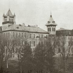 Old Main (Whitewater, WI)