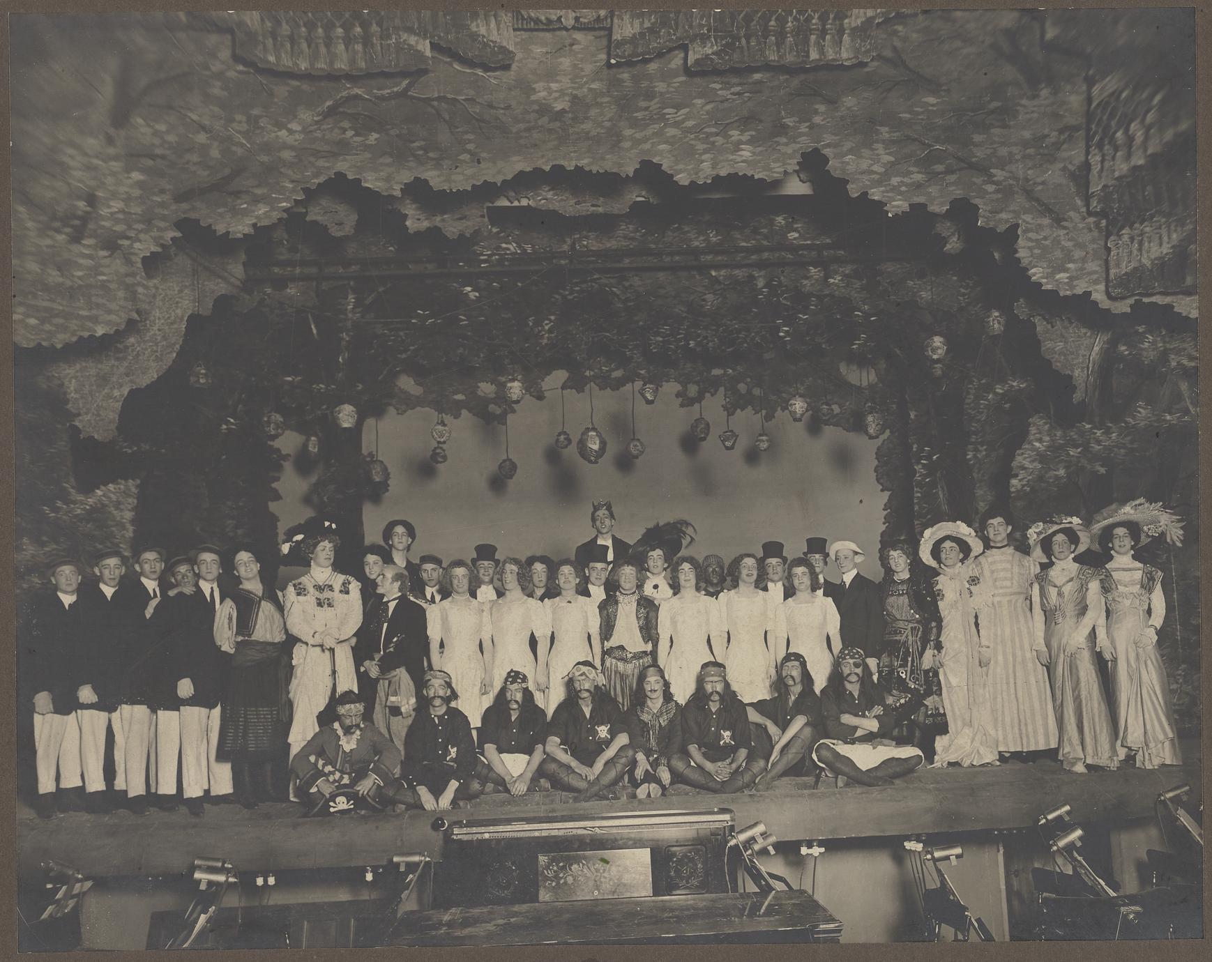 ‎Dancing dolls UWDC UWMadison Libraries