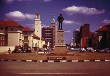 Statue of Rhodes in Salisbury (Harare)