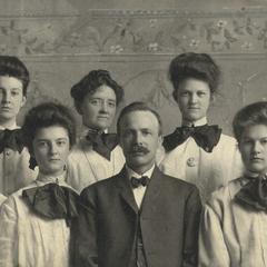 Platteville Normal School Yearbook, Women's Chorus 1904-05