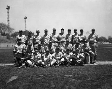 1950 baseball team portrait
