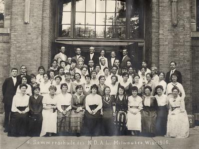 Sommerschule des NDAL Milwaukee, Wis. - 1916