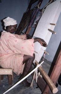 Weaving at Ogidi Center