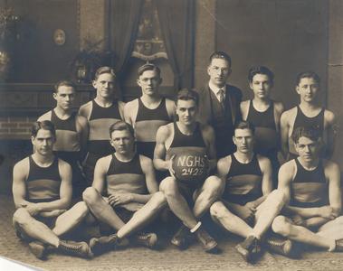 New Glarus High School boys' basketball team, 1924-25