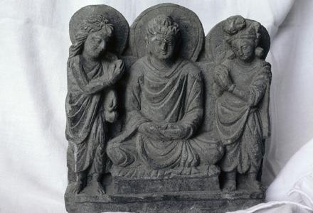 NG422, Bracket with Buddha, Brahma and Śakra/Indra