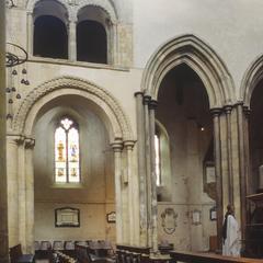 Rochester Cathedral nave arcade and tribune at crossing