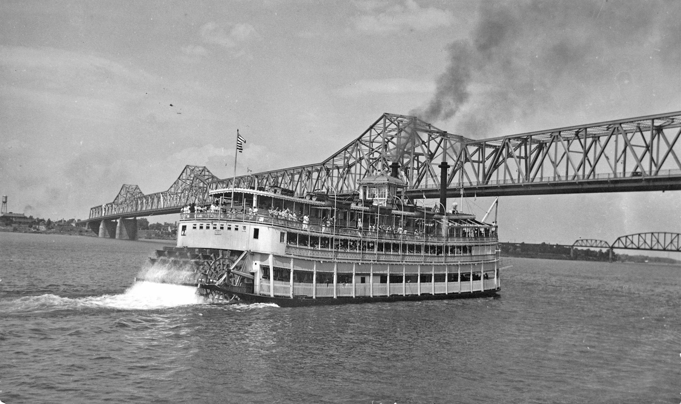 ‎Idlewild (Packet/Excursion boat, 1914-1948) - UWDC - UW-Madison Libraries