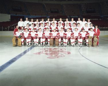Hockey team group photo