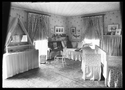 Mrs. C. E. Remer - sleeping room - Janice Kehlor