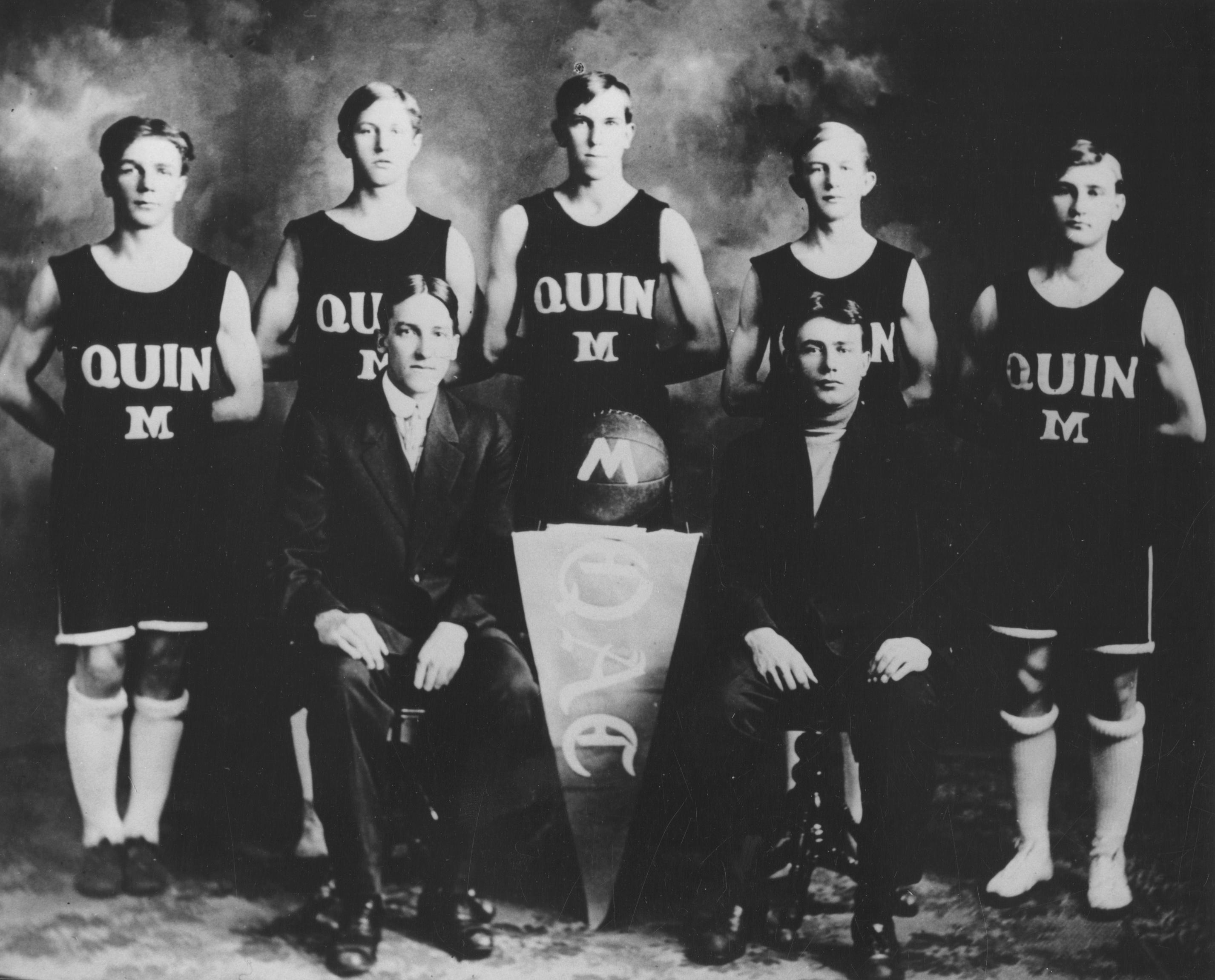 1900 baseball team - UWDC - UW-Madison Libraries