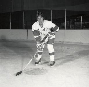 Paul Graveline, hockey
