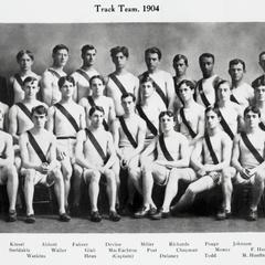 UW track team photo, 1904