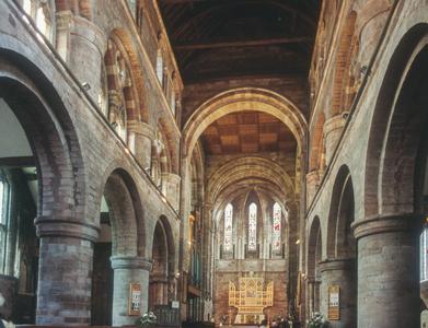Shrewsbury Abbey nave and crossing