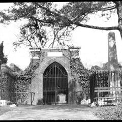 Tomb of George & Martha Washington
