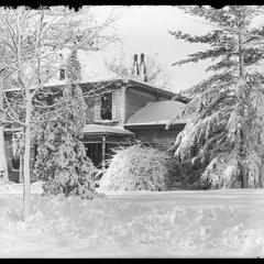 Hollister residence - snow