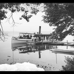 Lake Geneva - YMCA Camp - 10 o'clock boat