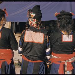 Three Hmong (Meo) women : rear view detail