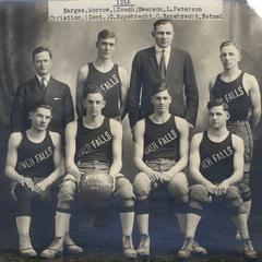 Basketball team, 1916
