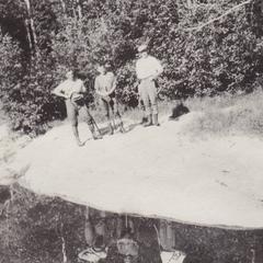 1918 Training camp - Geologists on granite exposure
