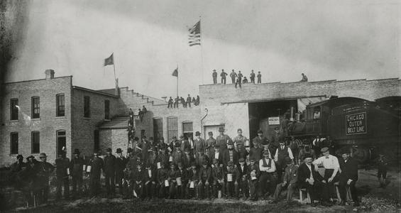 Employees of MacWhyte factory in Coal City, Illinois