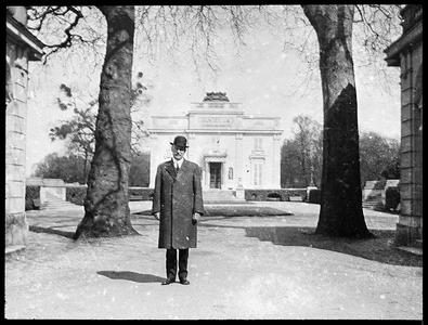 T. E. B. in front of Bagatelle in Bois