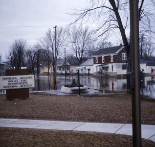 Wolf River flooding