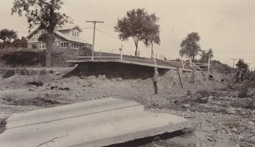 Highway washout - Chillicothe, IL