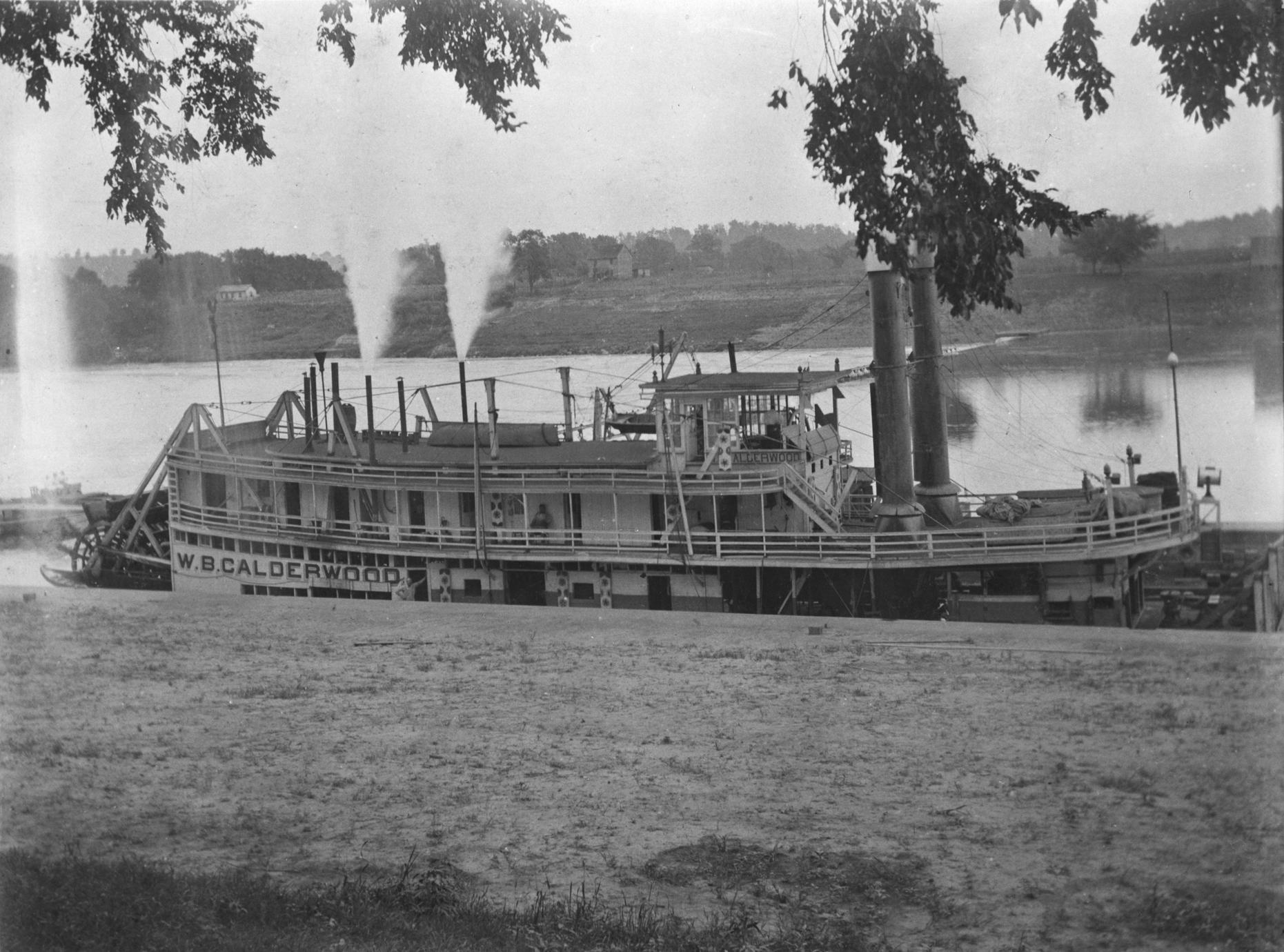 ‎W. B. Calderwood (Towboat, 1895-1912) - UWDC - UW-Madison Libraries