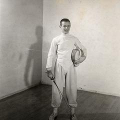 Fencing captain Bill Cartwright