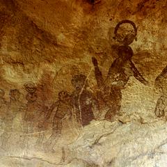 Petroglyph : Figures Carrying Loads on Heads