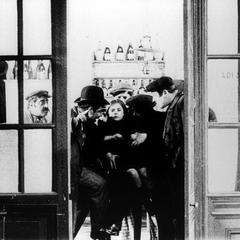 L'Enfant de Paris, Apache lair sequence, part 2