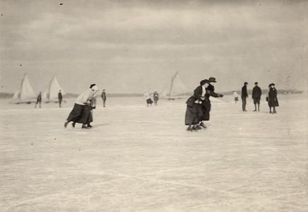 Iceskating and iceboating