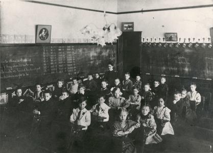 Second grade classroom picture