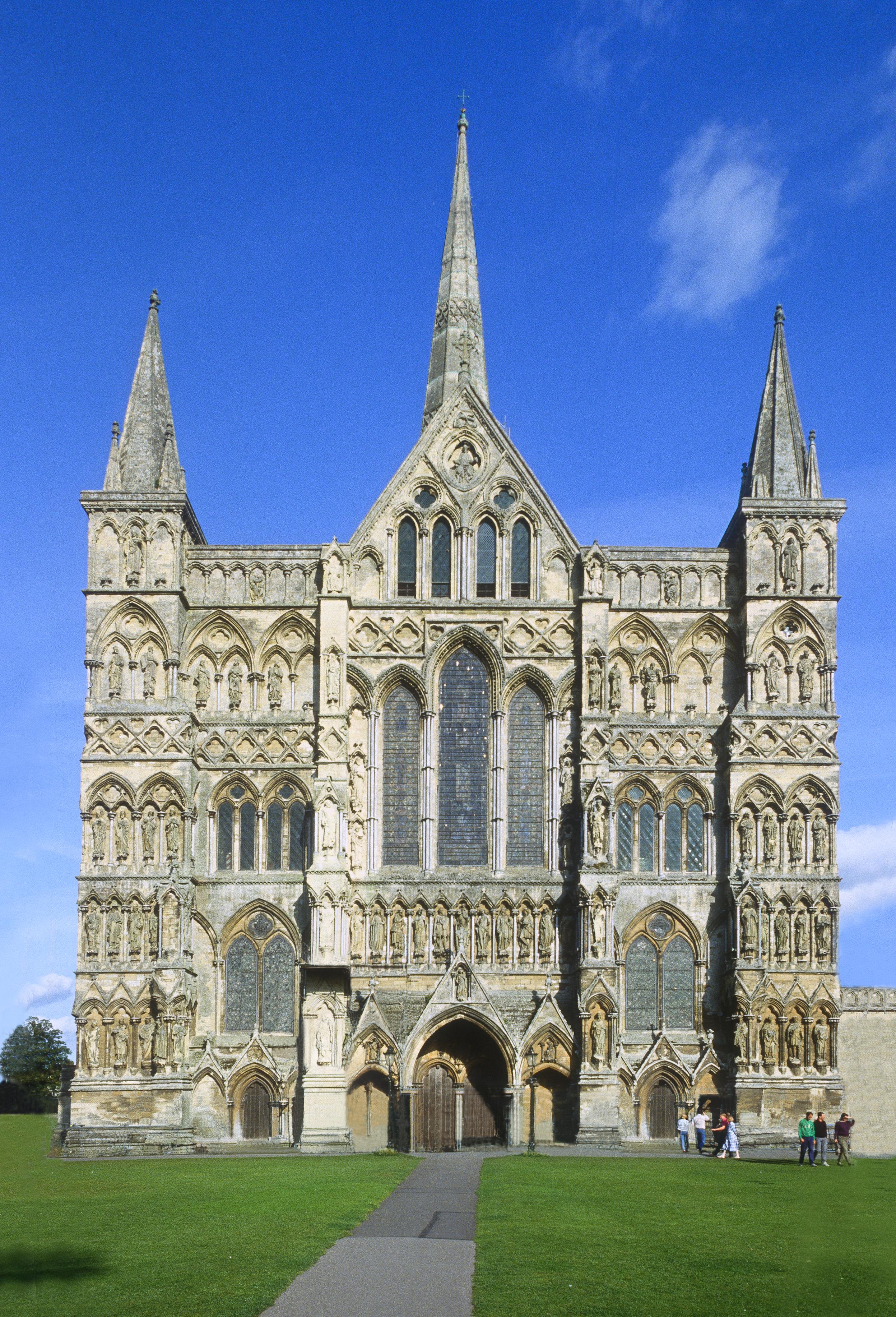 Salisbury Cathedral west facade - UWDC - UW-Madison Libraries