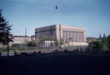 Finish parliament building