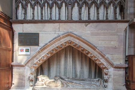 Hereford Cathedral interior tomb of Robert de Lorraine