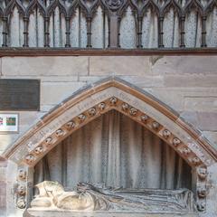 Hereford Cathedral interior tomb of Robert de Lorraine