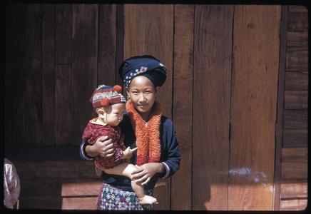 Yao woman with child