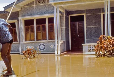 Flood at Robert Wofford's Nongduang residence