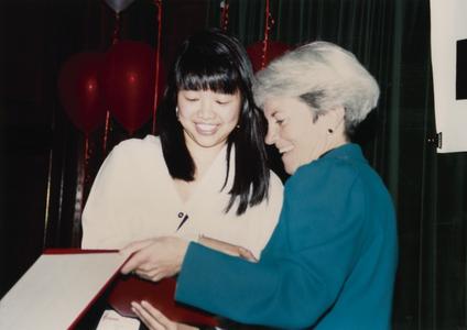 Serena Moy receives 1990 Student Leadership Award