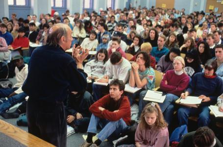 Harold Scheub teaches class