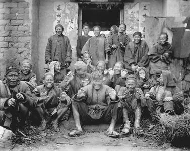 Lepers at a leper village near Yeungkong 陽江.