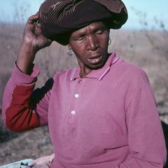 Nongenile Masithathu Zenani, performing