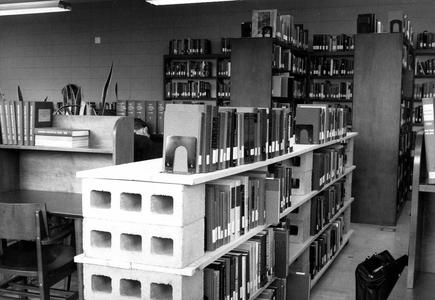 Makeshift library shelving, University of Wisconsin--Marshfield/Wood County