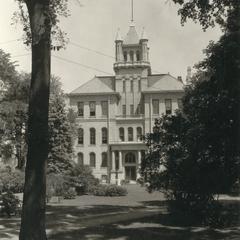 Old Main (Whitewater, WI)