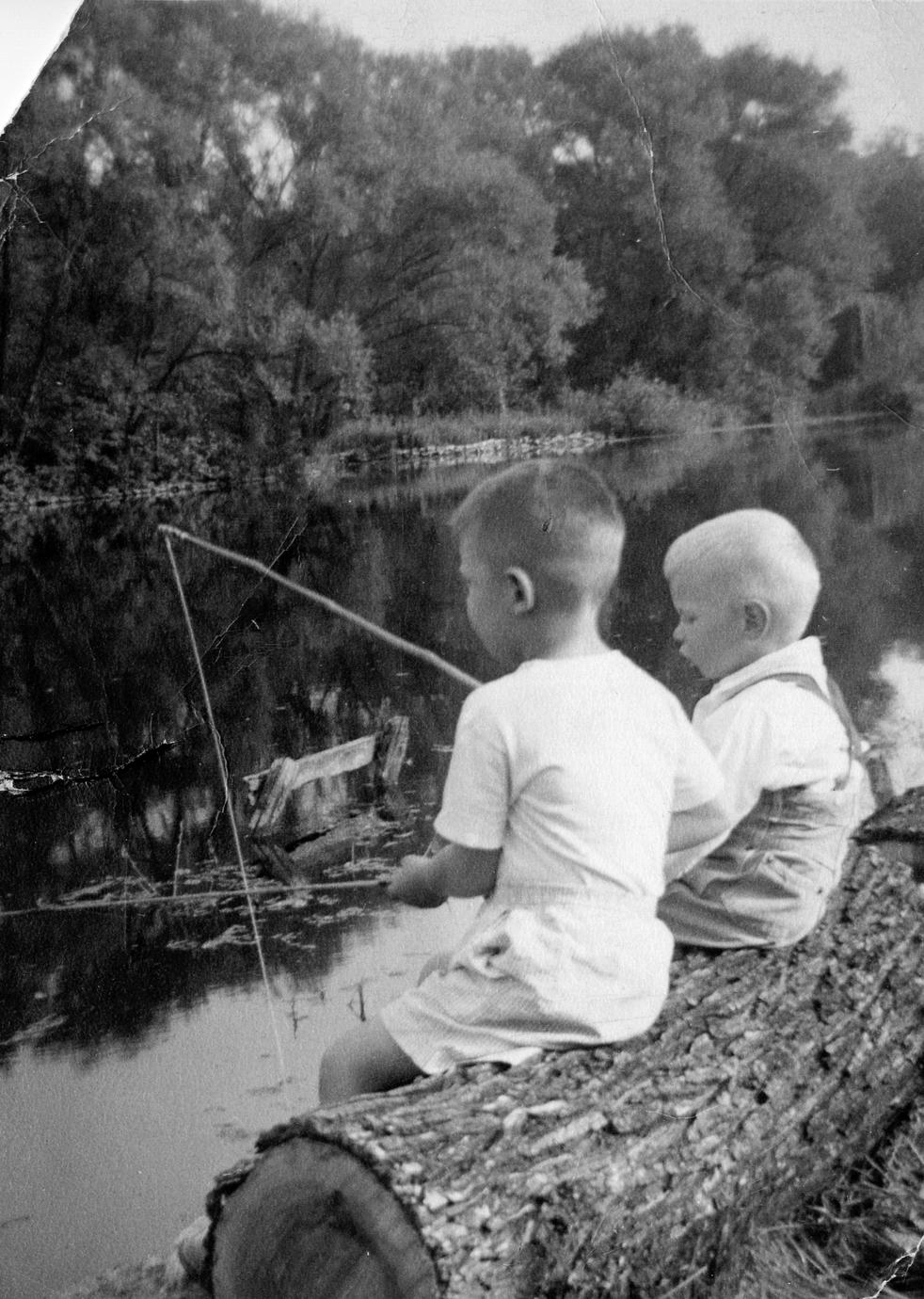 Fishing on the Fox River. Rochester, Wisconsin - UWDC - UW-Madison Libraries