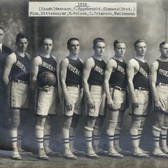 Basketball team, 1915