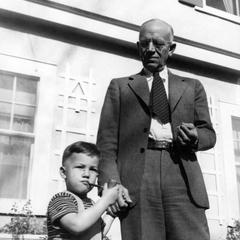Aldo with Frederic Starker Leopold, grandson, in front of the family home in Madison, Wisconsin, ca. 1944