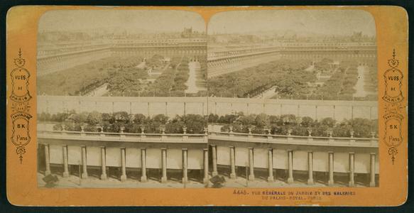 Vue générale du jardin et des galeries du Palais-Royal, Paris