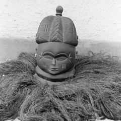 Bundu Mask Housed in Chief's House